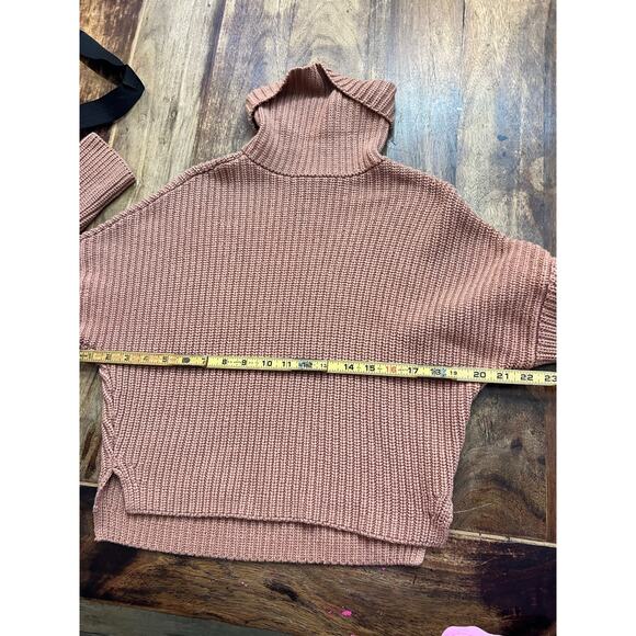 Abercrombie & Fitch Avery Camel Brown Tan Turtleneck Cropped Sweater Size XS - Picture 6 of 7